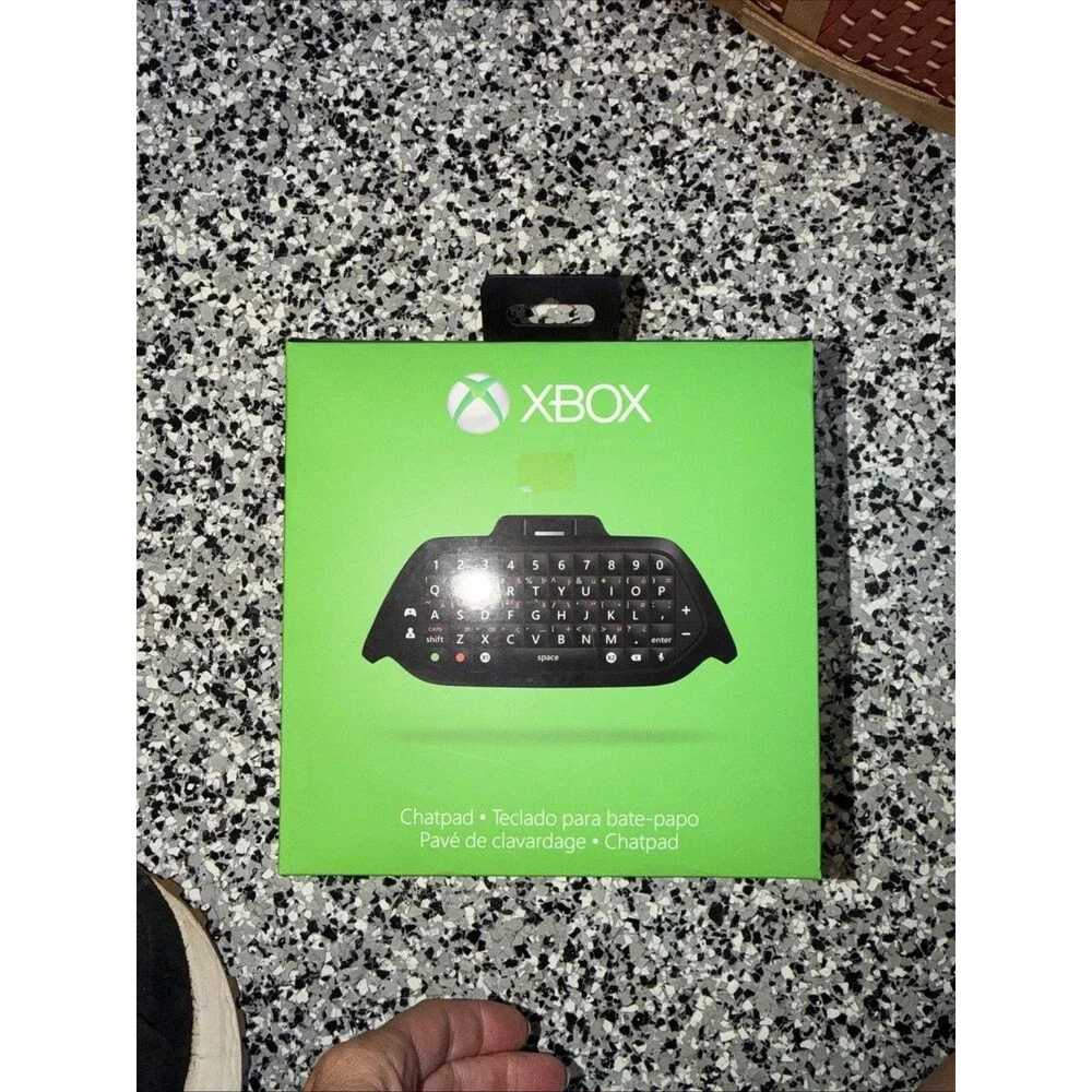 Microsoft Xbox One Chat Pad Keyboard Black Model 1676 Works Gently Used